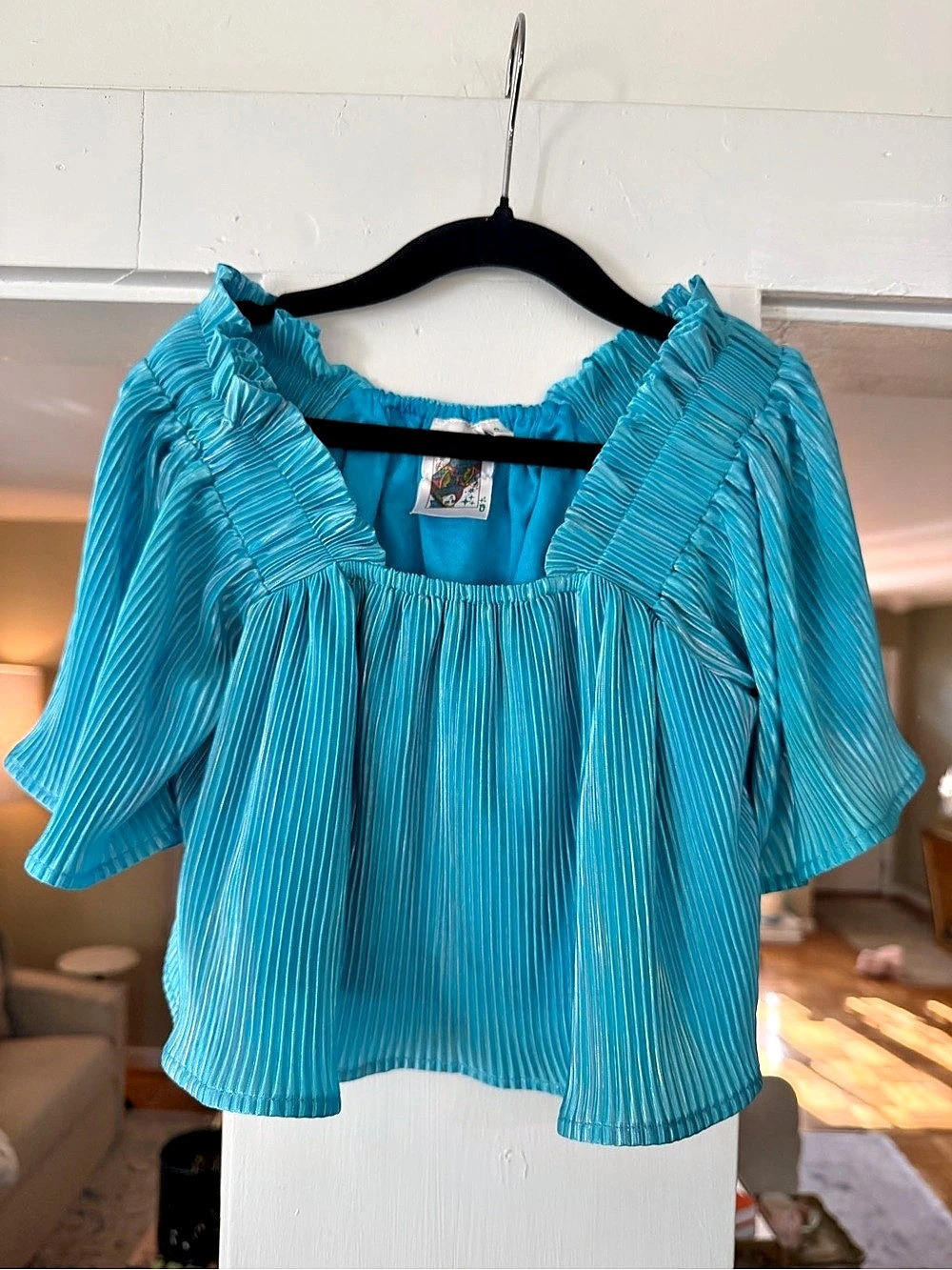 Queen of Sparkles Aqua Pleat Flutter Top Blue Small